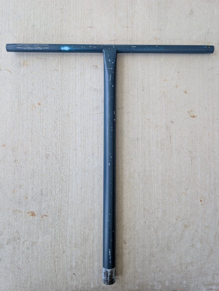 Main image 6