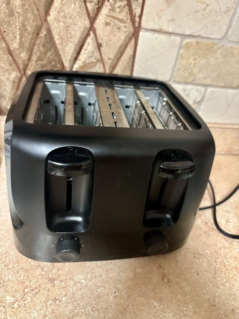 4 Toast Toaster