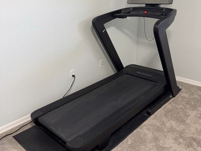 Nordic Track 2450 Treadmill