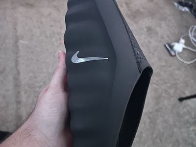 Nike Mind Slides