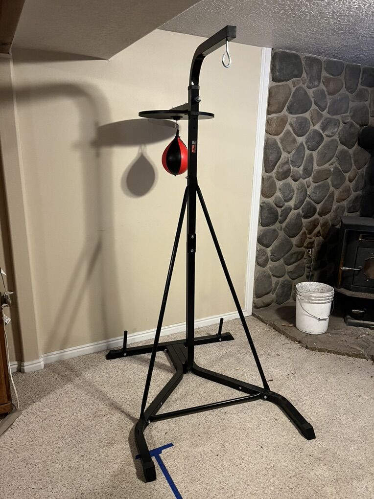 Boxing Stand