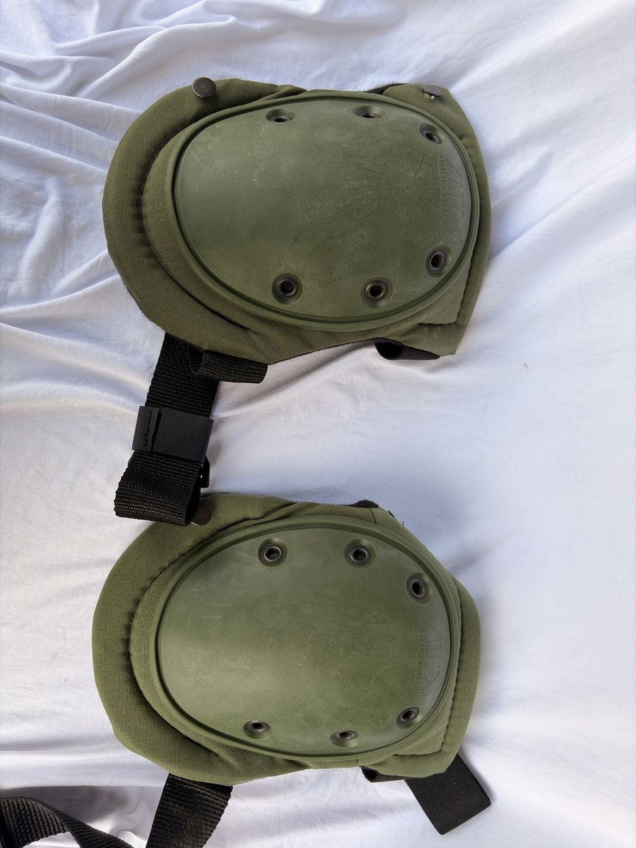 Main image 12