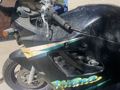 1996 Suzuki Katana GSX Project Motorcycle - Black & Purple