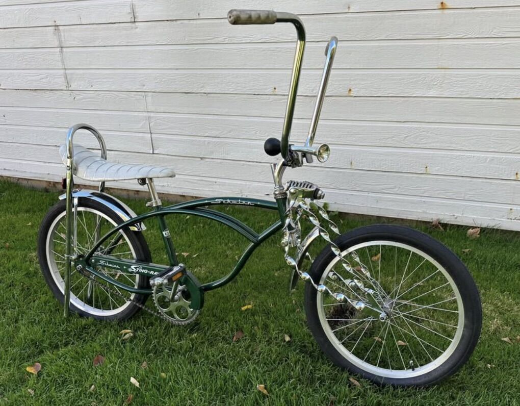 Lowrider Schwinn Bike