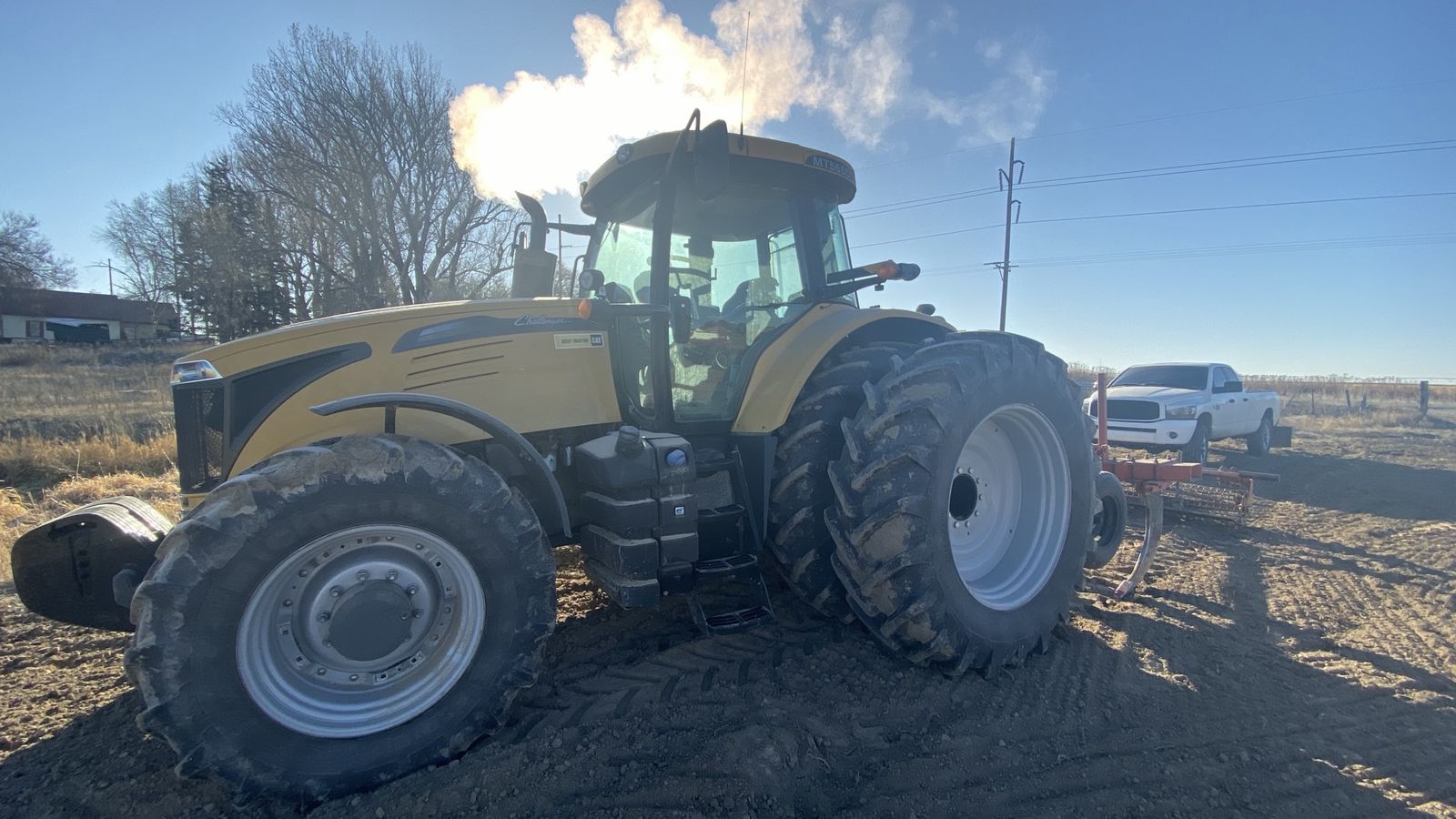 2014 Challenger MT 565D Deluxe