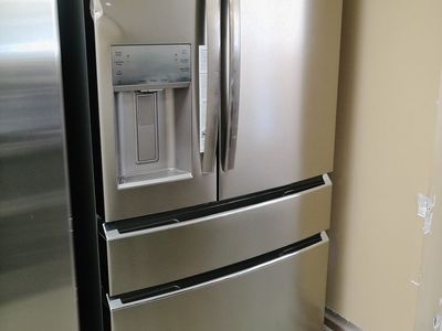 New 22 cf Counter Depth French Door Refrigerator~1 Year Factory Warranty