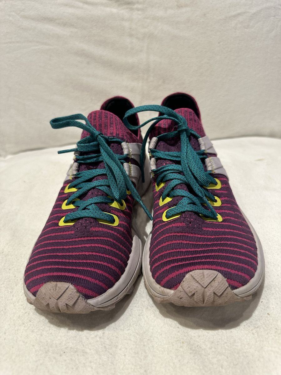 Merrell women’s size 7.5 purple/hot pink trail shoes
