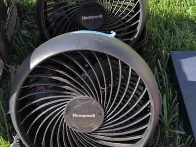 Honeywell TurboForce Small Room Air Circulator Fans, Black -. It's getting hot. You need these.