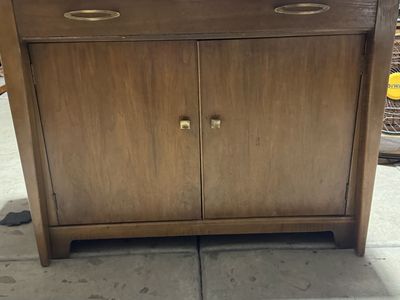 Vintage Saginaw “Expand-O-Matic” Expandable Dining Table Cabinet