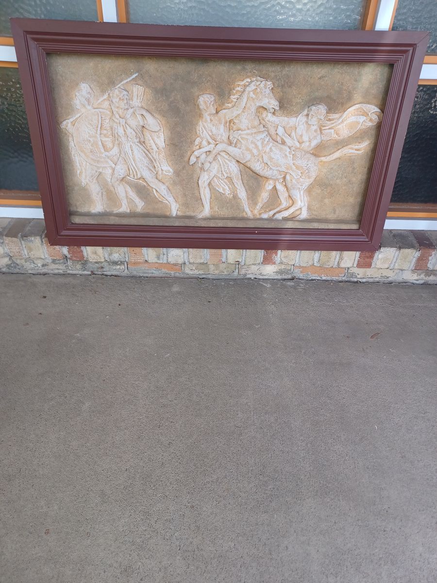 Plaster wall hanging