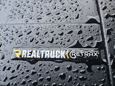 Retrax PRO MX Manual Retractable Tonneau Cover