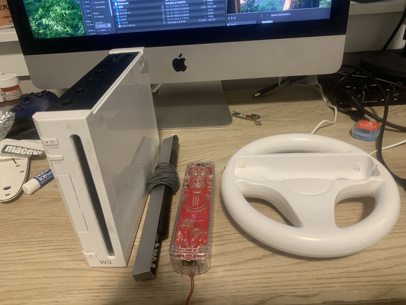 Modded Wii (WiiMote, Steering Wheel, All Cords)