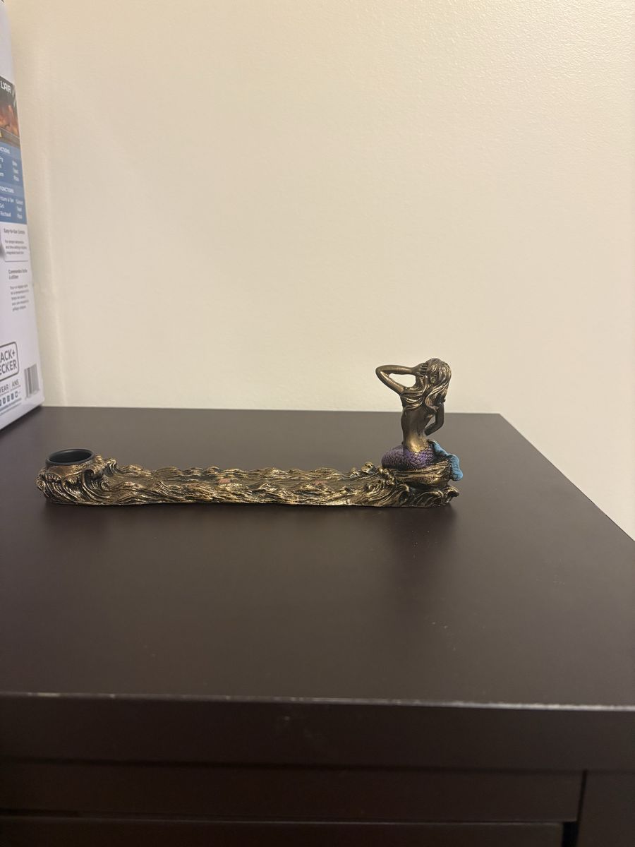 Main image 2