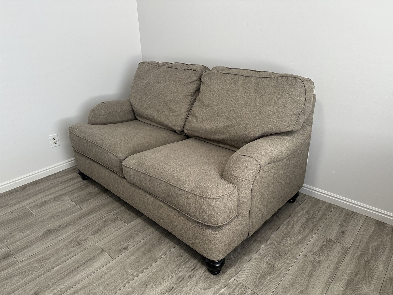 Main image 2