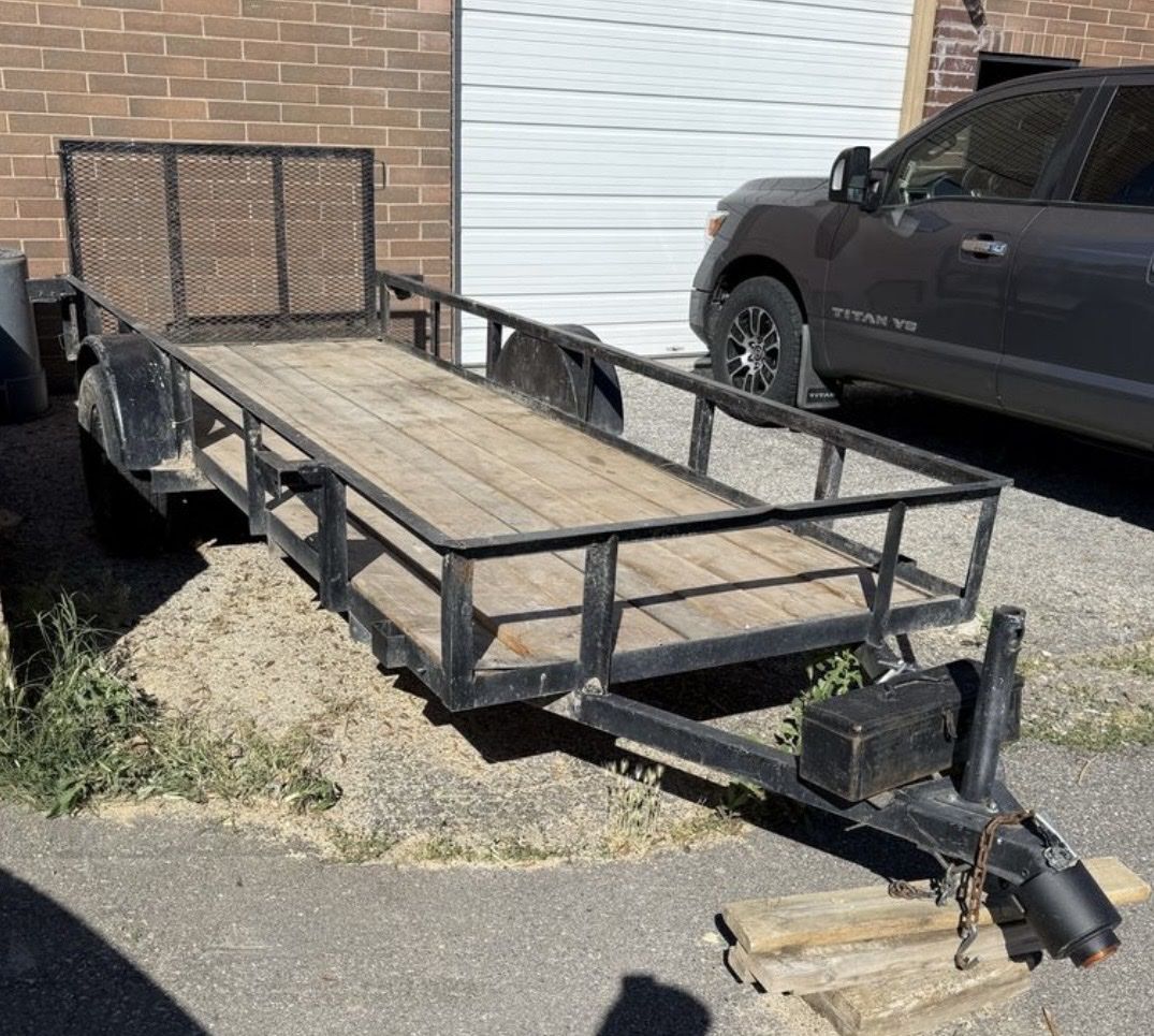Utility Trailer – Solid Steel Frame with Ramp Gate