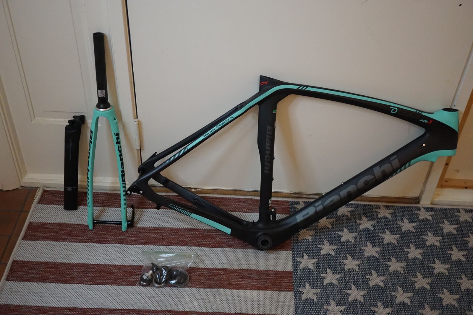 Bianchi Oltre XR3 Small/Medium Bike Disc Setup Frameset