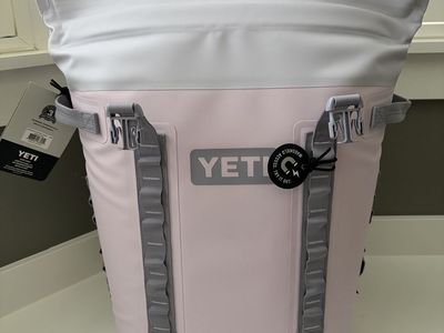 Yeti Hopper M20 Soft Backpack Cooler - Nordic Purple (New with Tags)