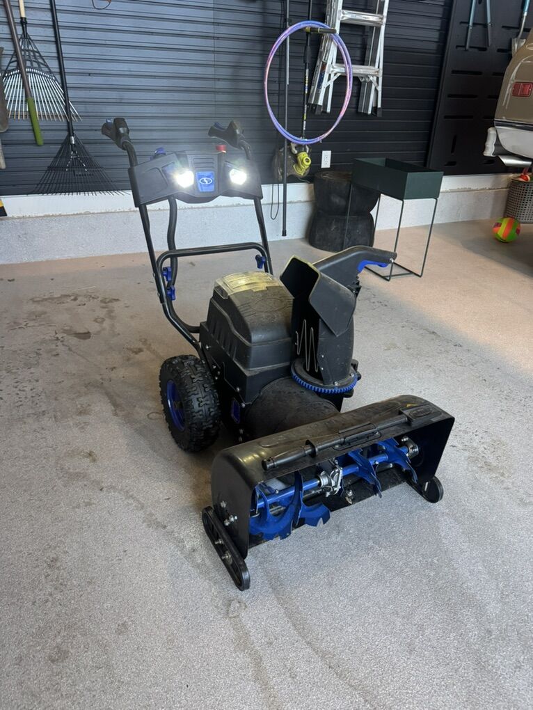 Snow Joe Electric Snowblower