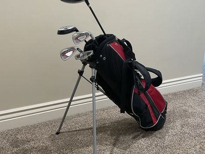 Youth golf set