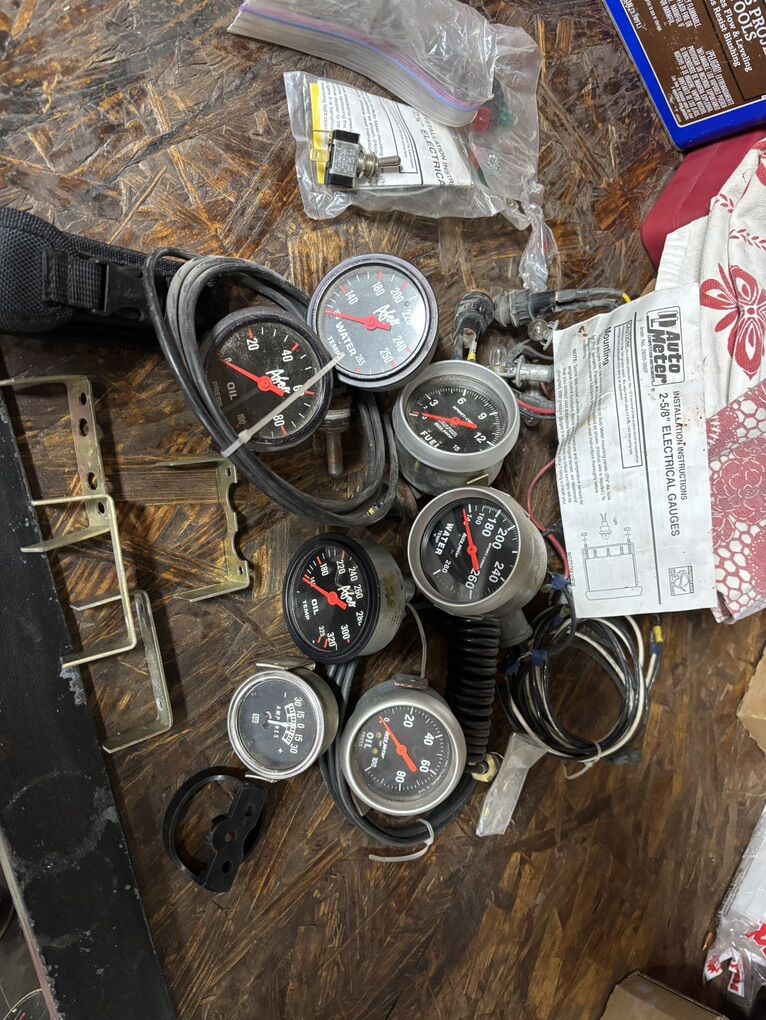 Auto Meter And Stewart Warner Gauges