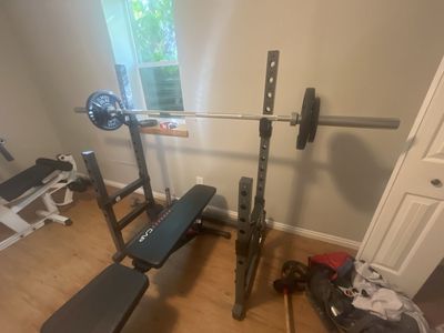 Squat rack
