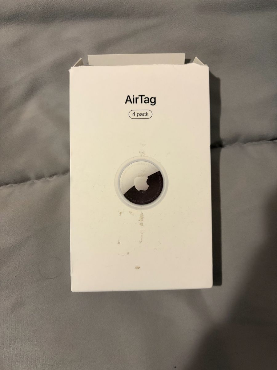 Apple AirTag 3 Pack 2nd Gen - Brand New Never Used