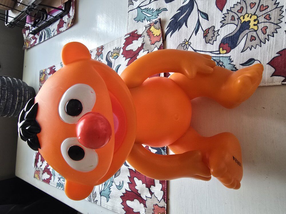 Rare Vintage 1996 Tyco Baby Ernie Bath Tub Toy Dol