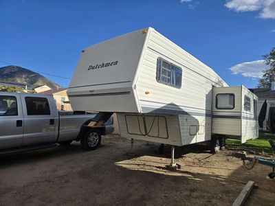 1992 30' Dutchman Royal Classic $1500 OBO