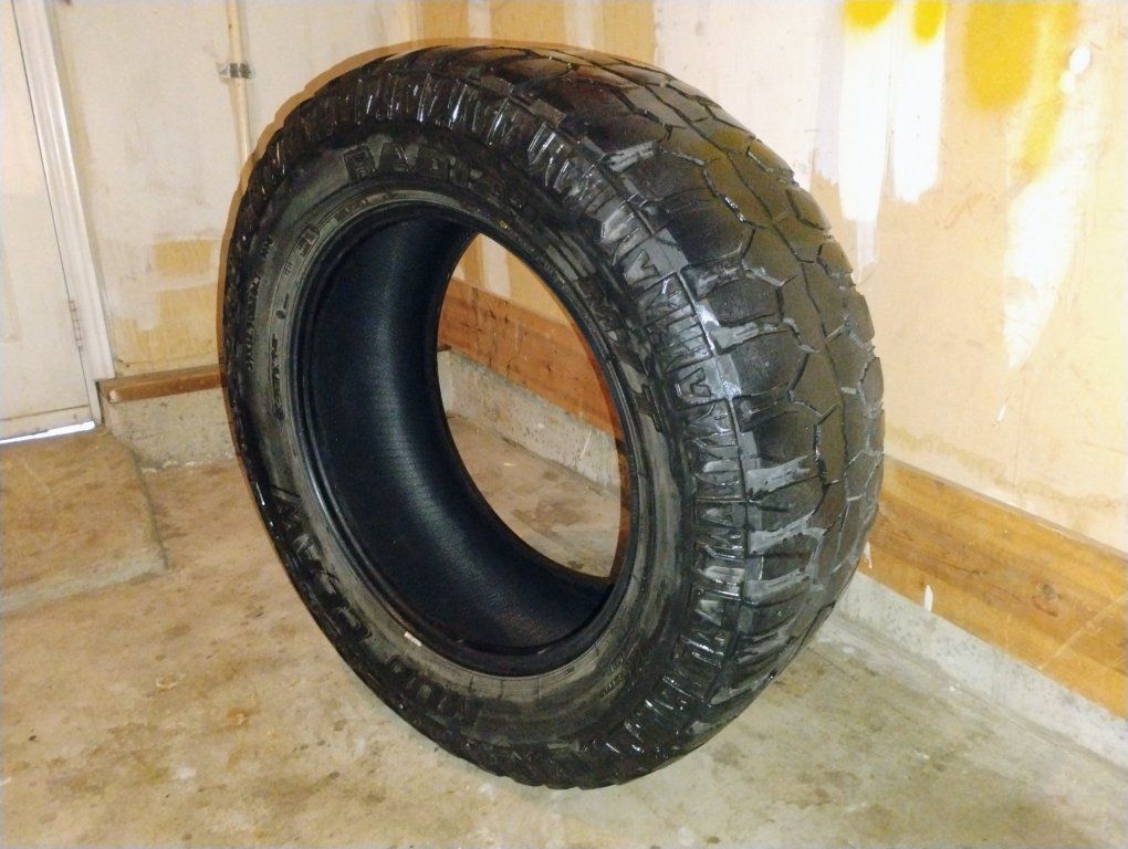 RADIAL M/T MUD CLAW 35x12.50 R20LT