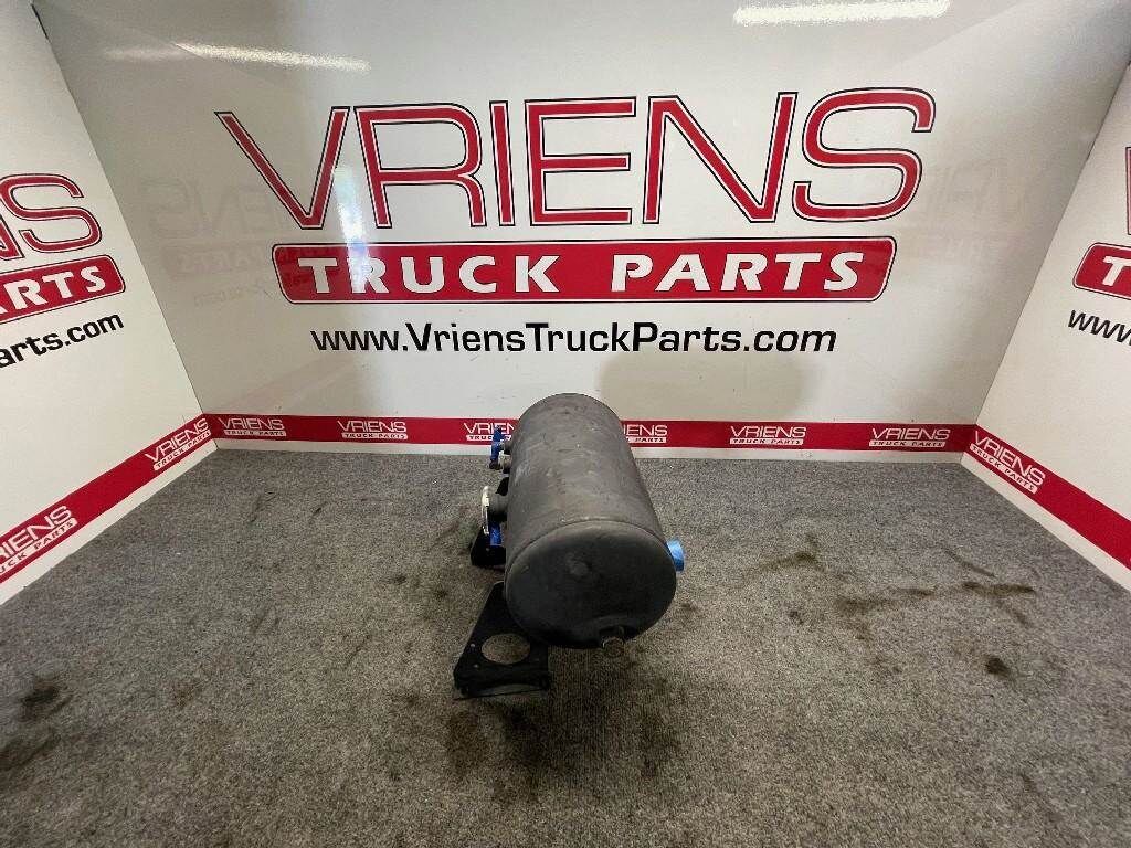 Peterbilt Radiator Overflow Bottle / Surge Tank