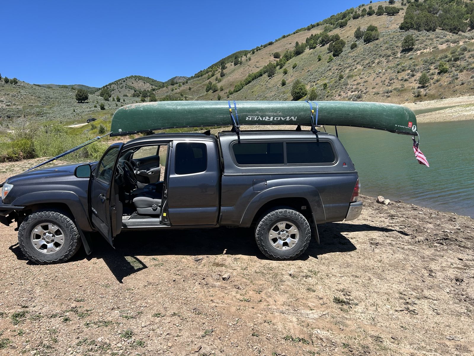 Mad River Canoe Explorer