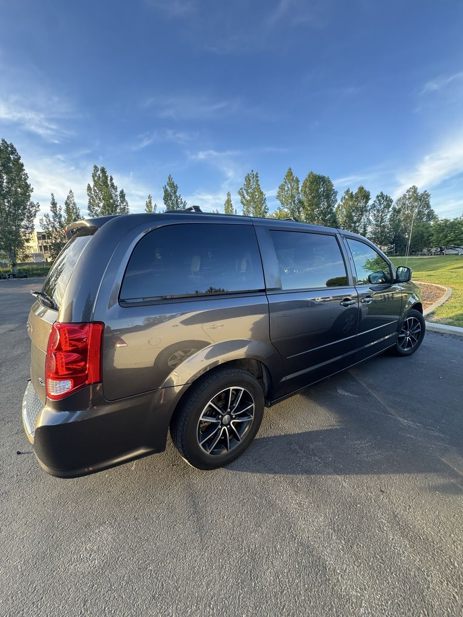 Minivan for sale or trade