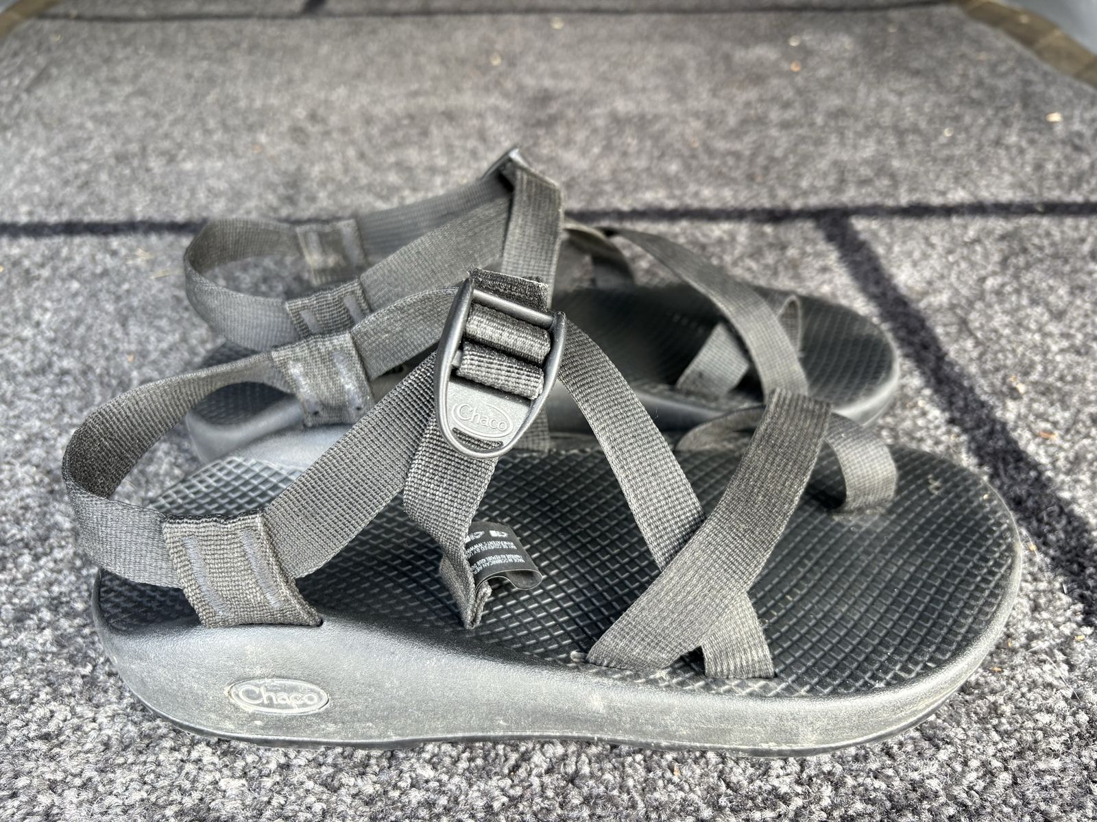 Men’s size 9 Chaco Sandals