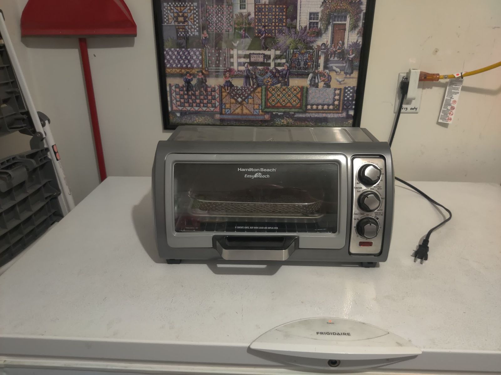 Hamilton Beach Sure-Crisp Toaster Oven