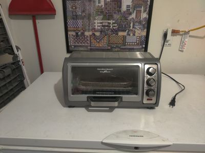 Hamilton Beach Sure-Crisp Toaster Oven