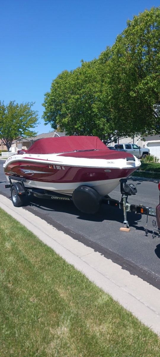 2013 Chaparral H2O 19' Fish & Ski