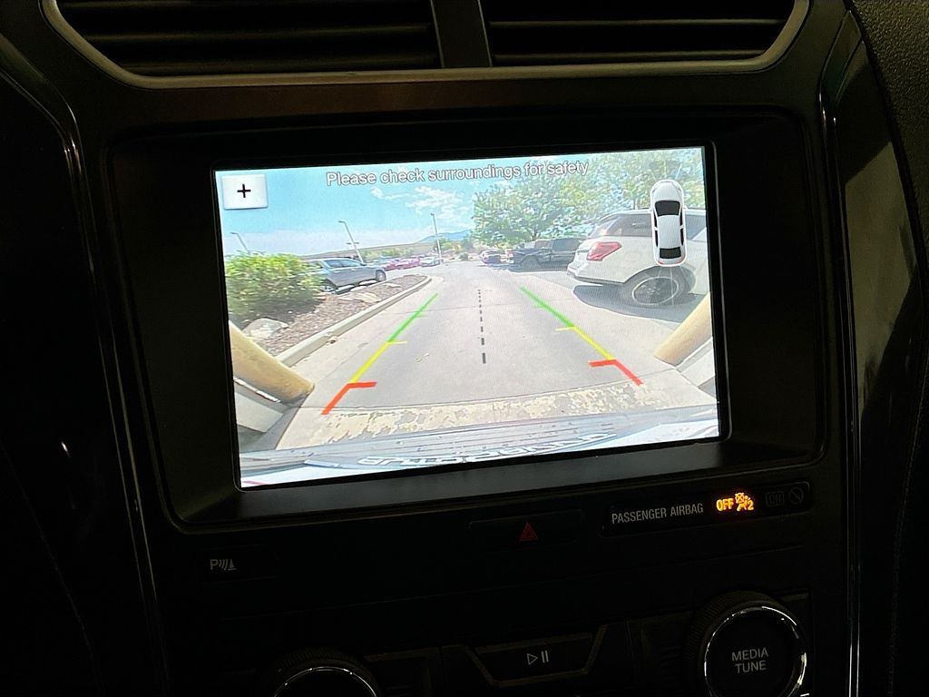 Main image 14