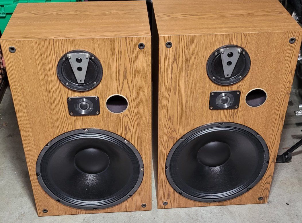 Newark 15-3 way speakers
