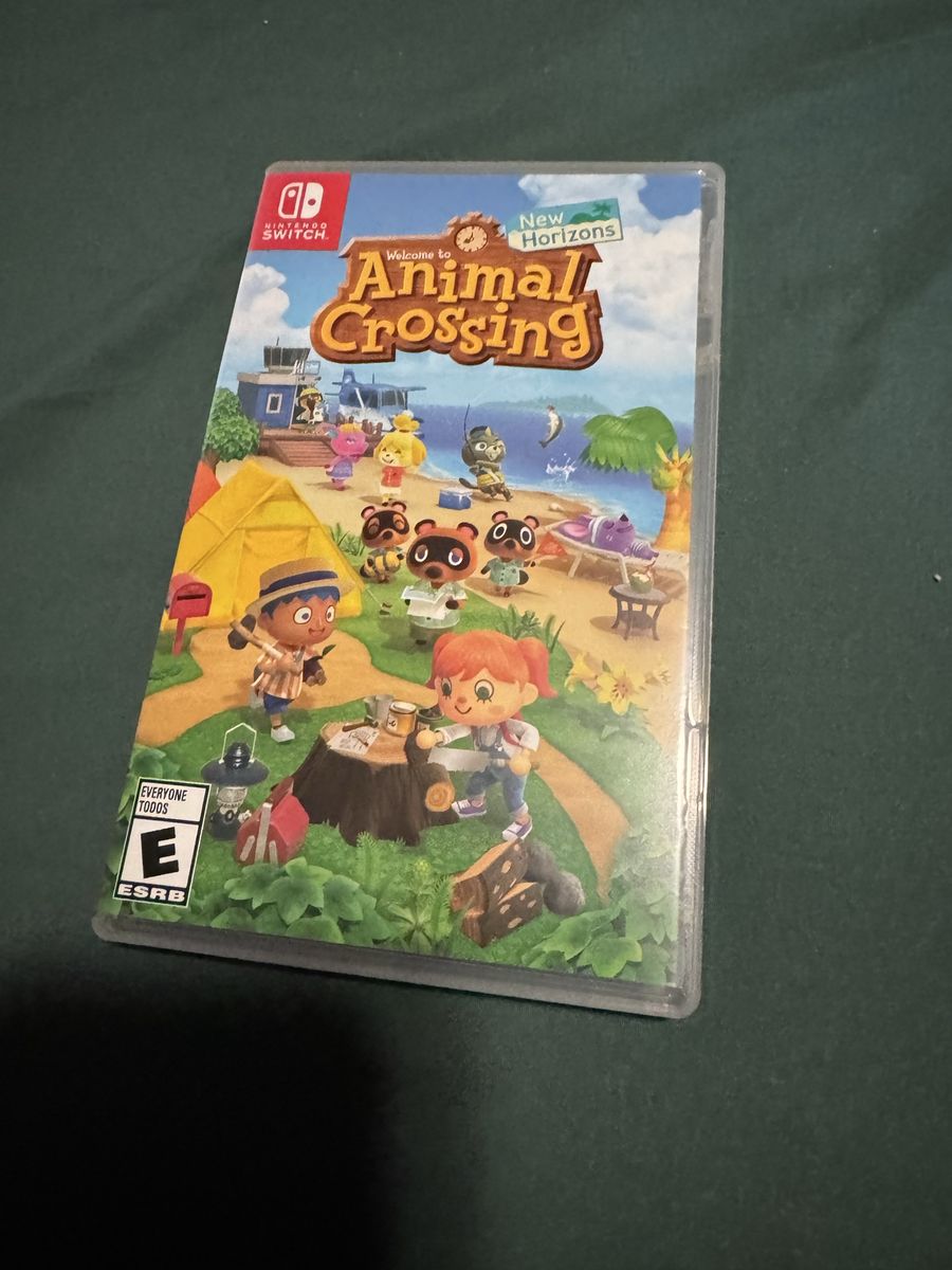 NEW Animal crossing New Horizon (Switch)
