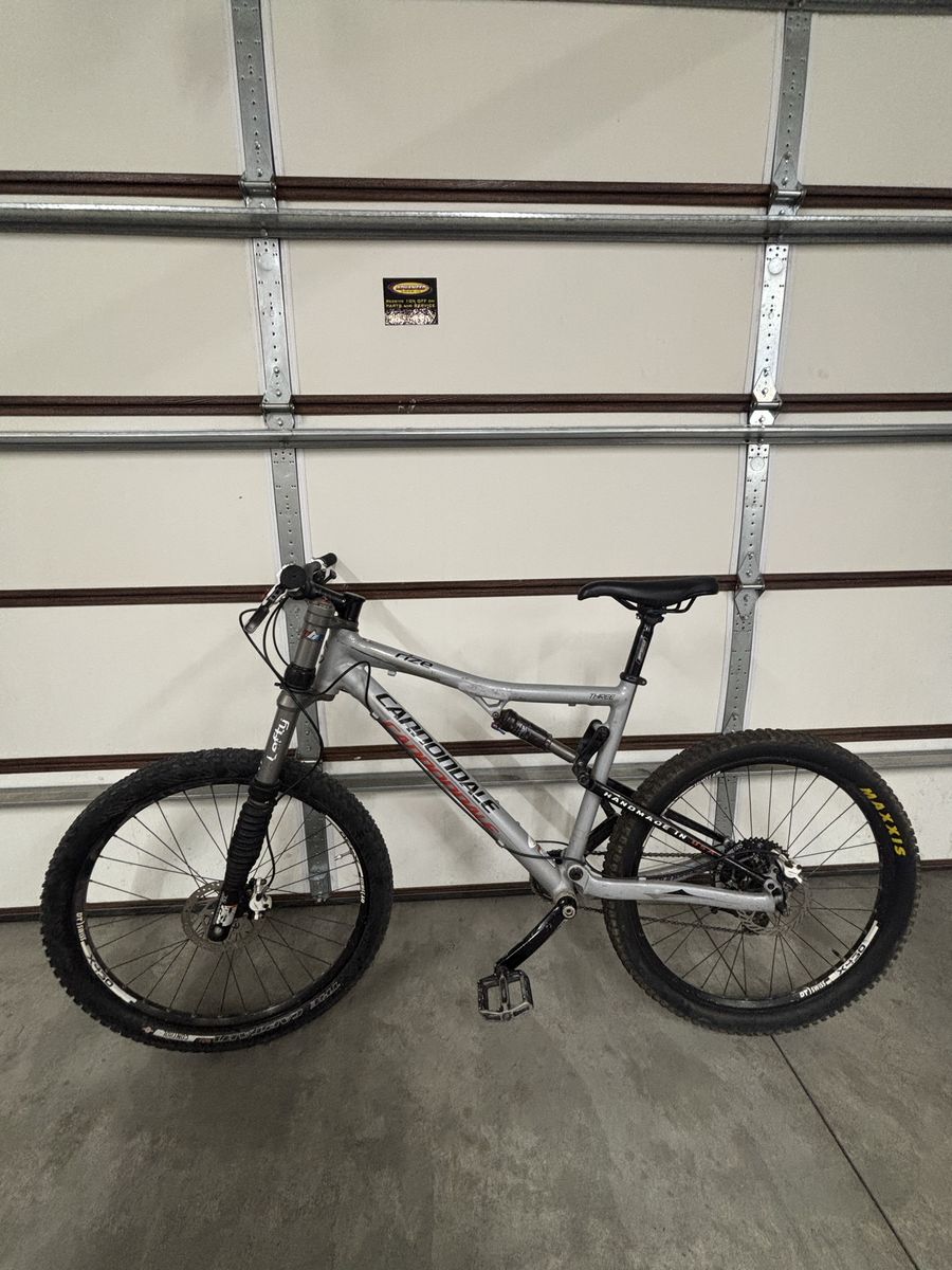 Cannondale Rize Mountain Bike Full Suspension Size L Lefty fork