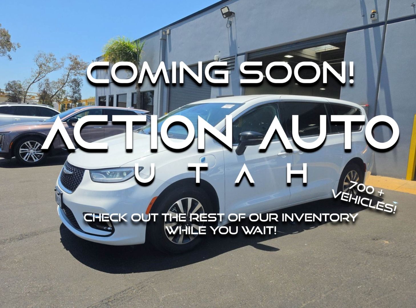 2024 Chrysler Pacifica Plug-In Hybrid Select