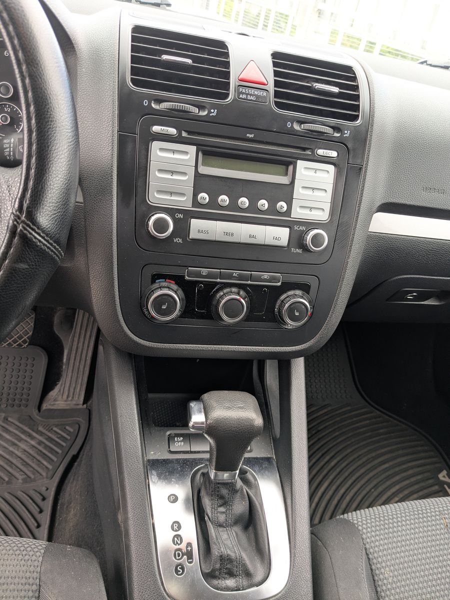 Main image 13