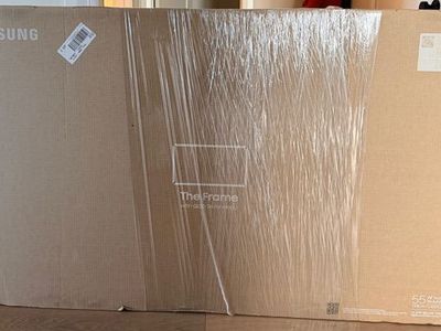 Samsung 55" The Frame QLED 4K UHD Quantum HDR Smart TV