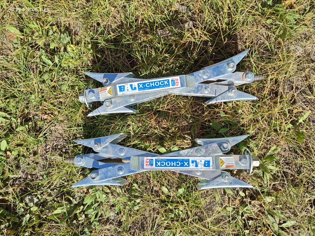x-bal wheel stabilizer for trailer