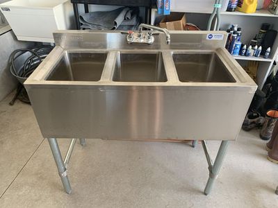 Industrial Three Basin Sink