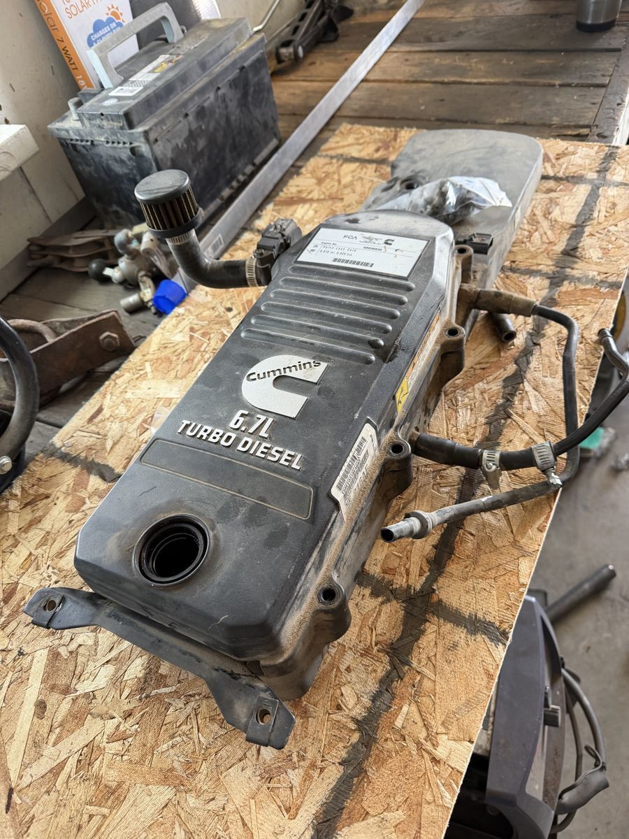 6.7 Cummins valve cover