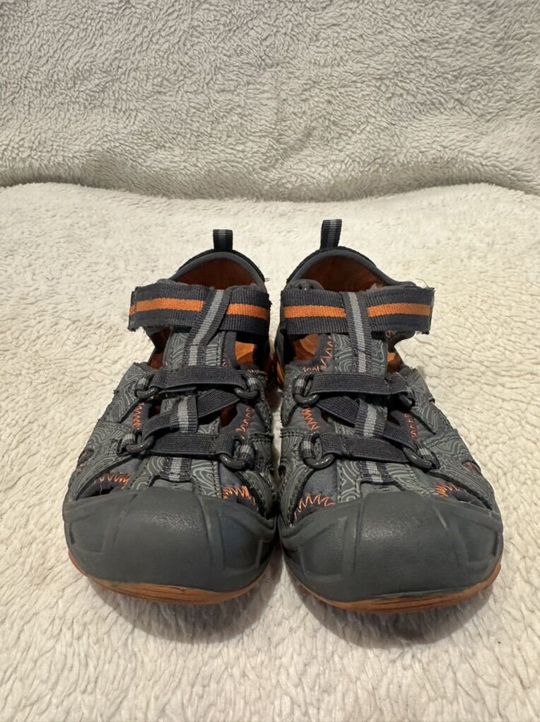 Merrell Toddler Size 12 Gray Hiking/Water Sandals