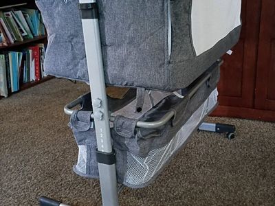 Gray Bedside Bassinet Co-Sleeper – Adjustable, Mesh Sides, Lockable Wheels & Storage