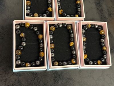 Set of 5 Unbranded Tiger Eye & Black Beaded Stretch Bracelet (6.5-7.5 inch)