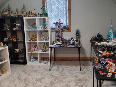 Over 100 lego sets all for $2995